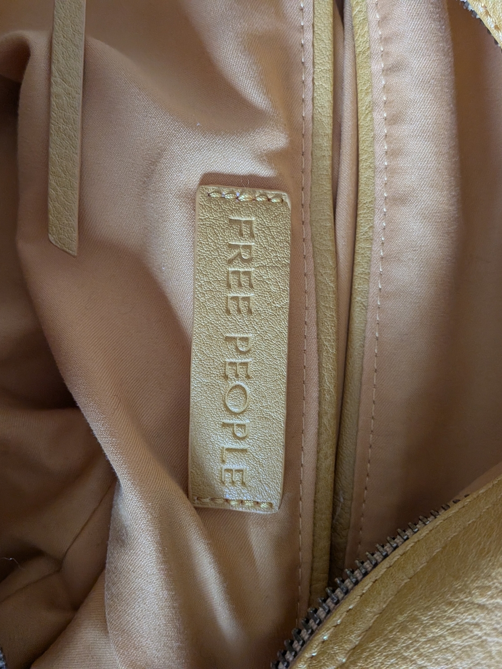 Women’s Yellow Free People Faux Leather Hobo Shoulder Bag - Picture 3 of 4